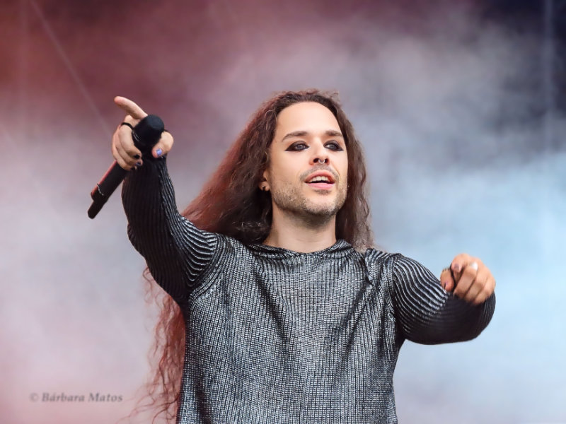 Rhapsody of Fire celebra 25 anos de Dawn of Victory em São Paulo com show épico no Carioca Club